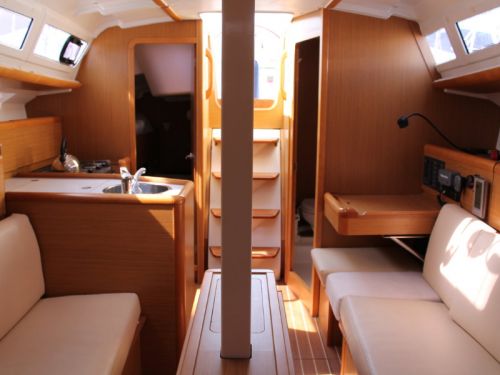 Jeanneau Sun Odyssey 33