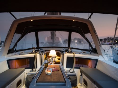 Beneteau Oceanis 48