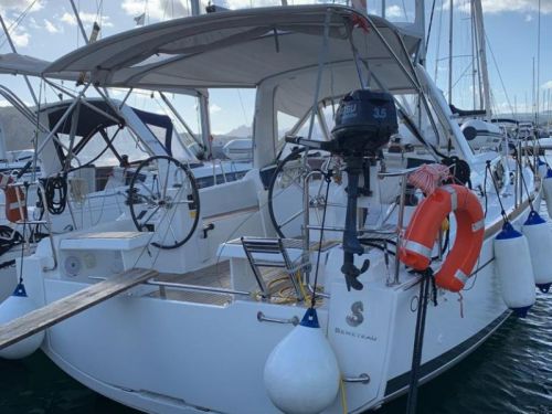 Beneteau Oceanis 35.1