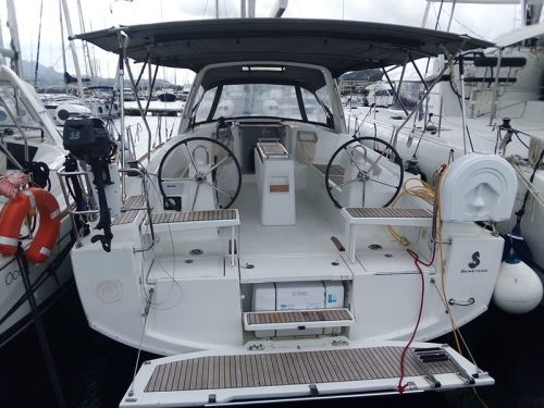 Beneteau Oceanis 38.1