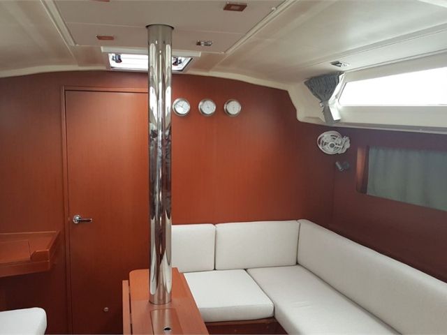 Beneteau Oceanis 41.1