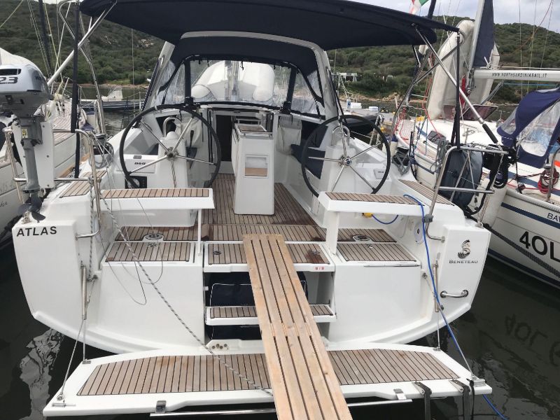 Beneteau Oceanis 35.1