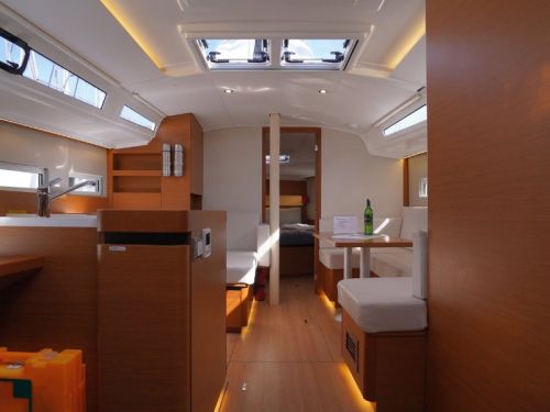 Jeanneau Sun Odyssey 410