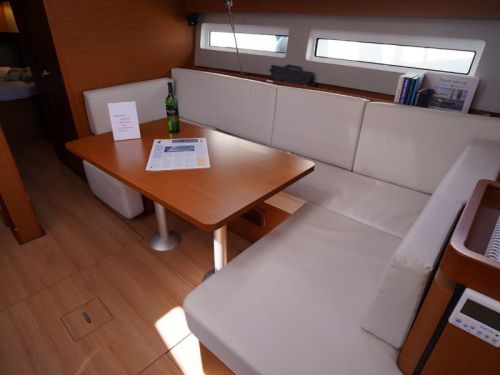 Jeanneau Sun Odyssey 490