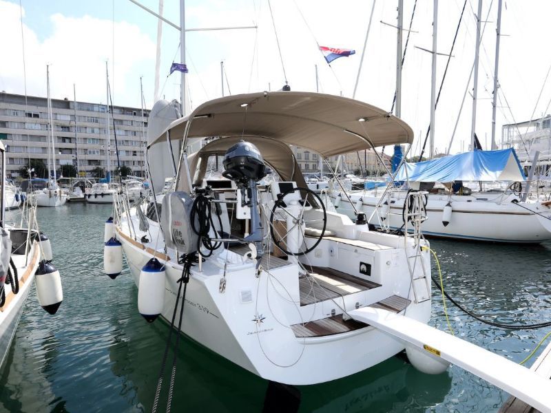 Jeanneau Sun Odyssey 319