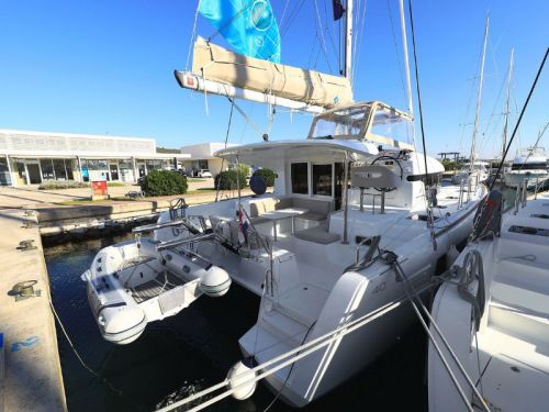 Lagoon 40