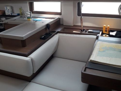 Beneteau Oceanis 51.1