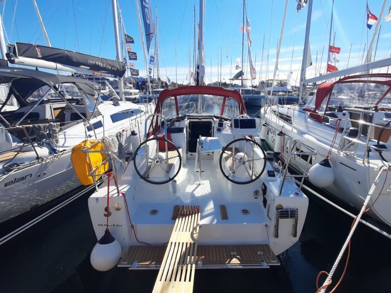 Beneteau Oceanis 30.1