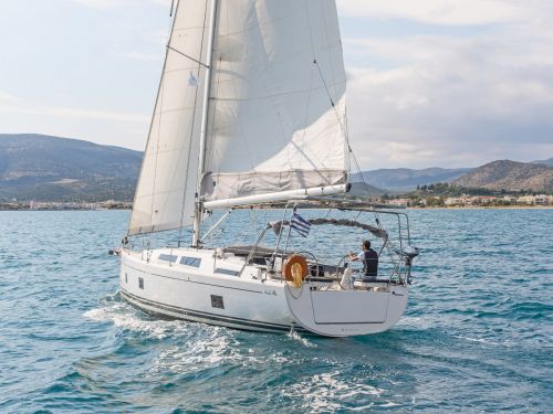 Hanse 418