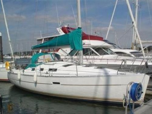 Beneteau Oceanis 323