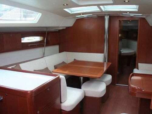 Beneteau Oceanis 46