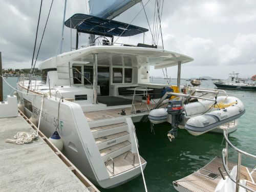 Lagoon 52