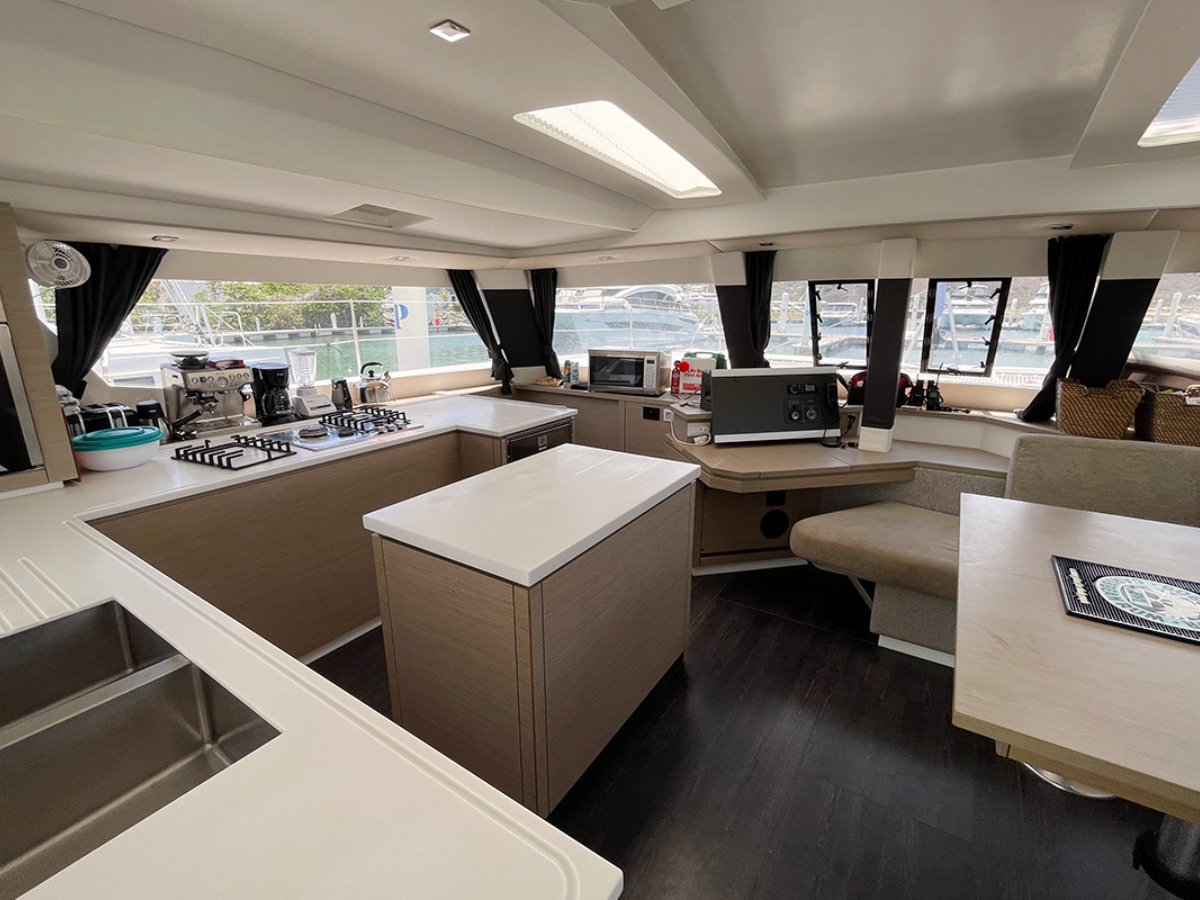 Fountaine Pajot Saba 50