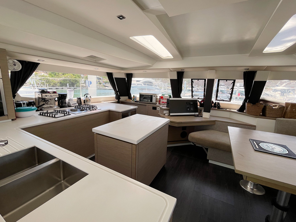 Fountaine Pajot Saba 50