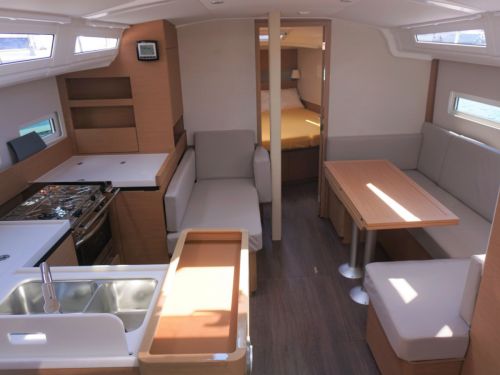 Jeanneau Sun Odyssey 410