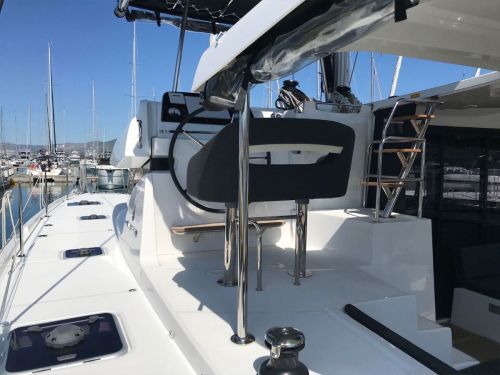 Lagoon 42