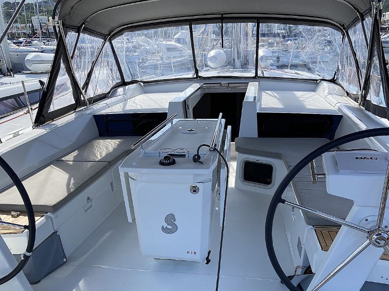 Beneteau Oceanis 51.1