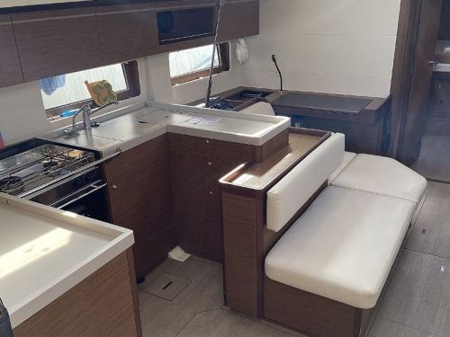 Beneteau Oceanis 51.1