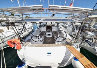Yacht Offer