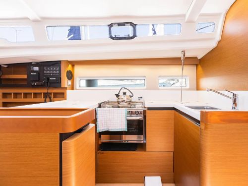 Jeanneau Sun Odyssey 440