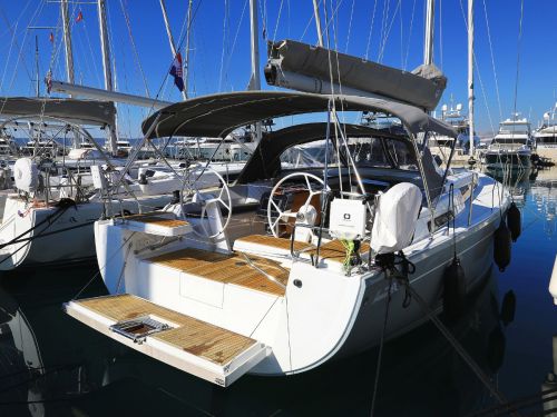 Hanse 418