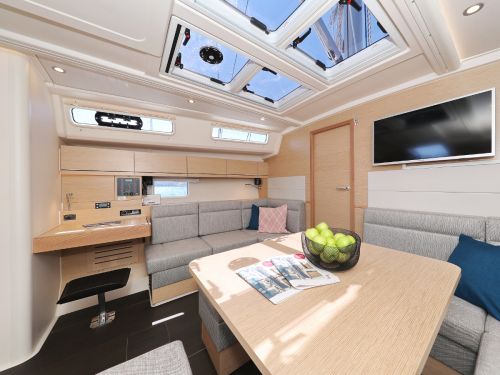 Hanse 458