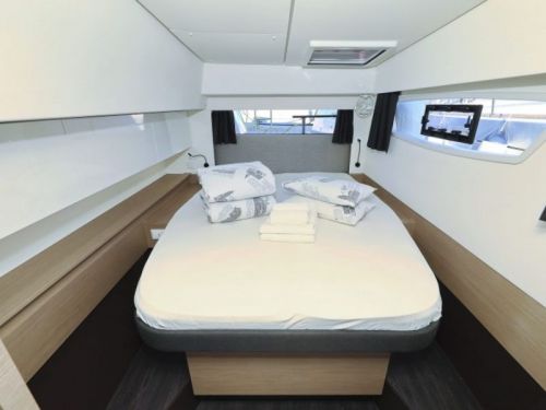 Fountaine Pajot Elba 45