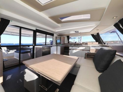 Fountaine Pajot Elba 45