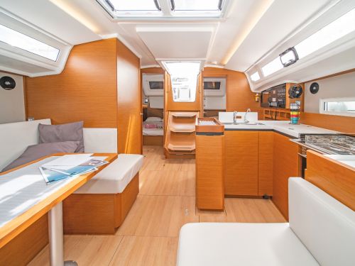 Jeanneau Sun Odyssey 410