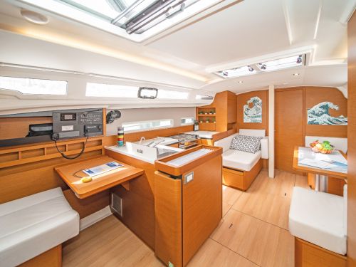 Jeanneau Sun Odyssey 410