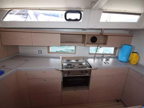 Beneteau Oceanis 46.1