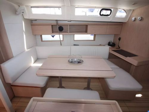 Beneteau Oceanis 46.1