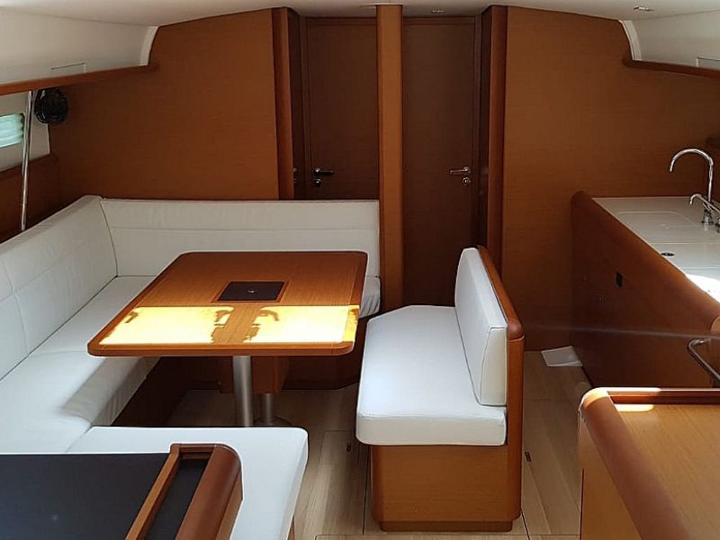 Jeanneau Sun Odyssey 519