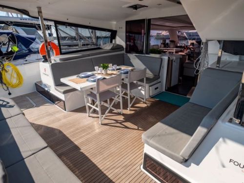 Fountaine Pajot Isla 40