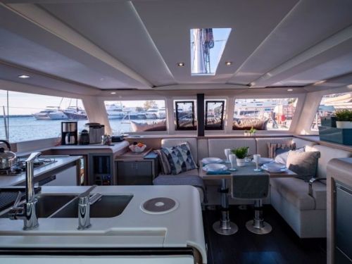 Fountaine Pajot Isla 40