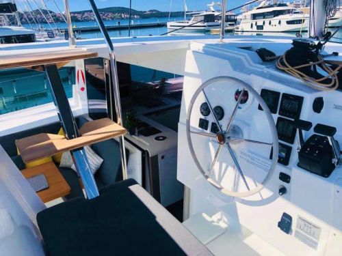 Fountaine Pajot Isla 40