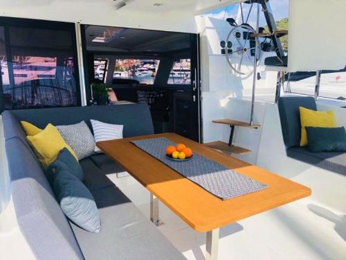 Fountaine Pajot Isla 40