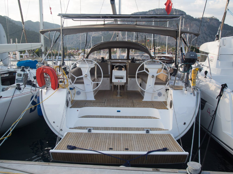 Bavaria 51