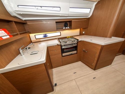 Beneteau Oceanis 40.1