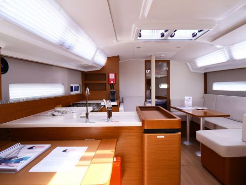 Jeanneau Sun Odyssey 410