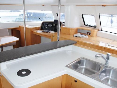 Fountaine Pajot Salina 48