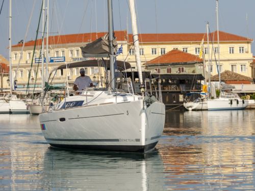 Beneteau Oceanis 34