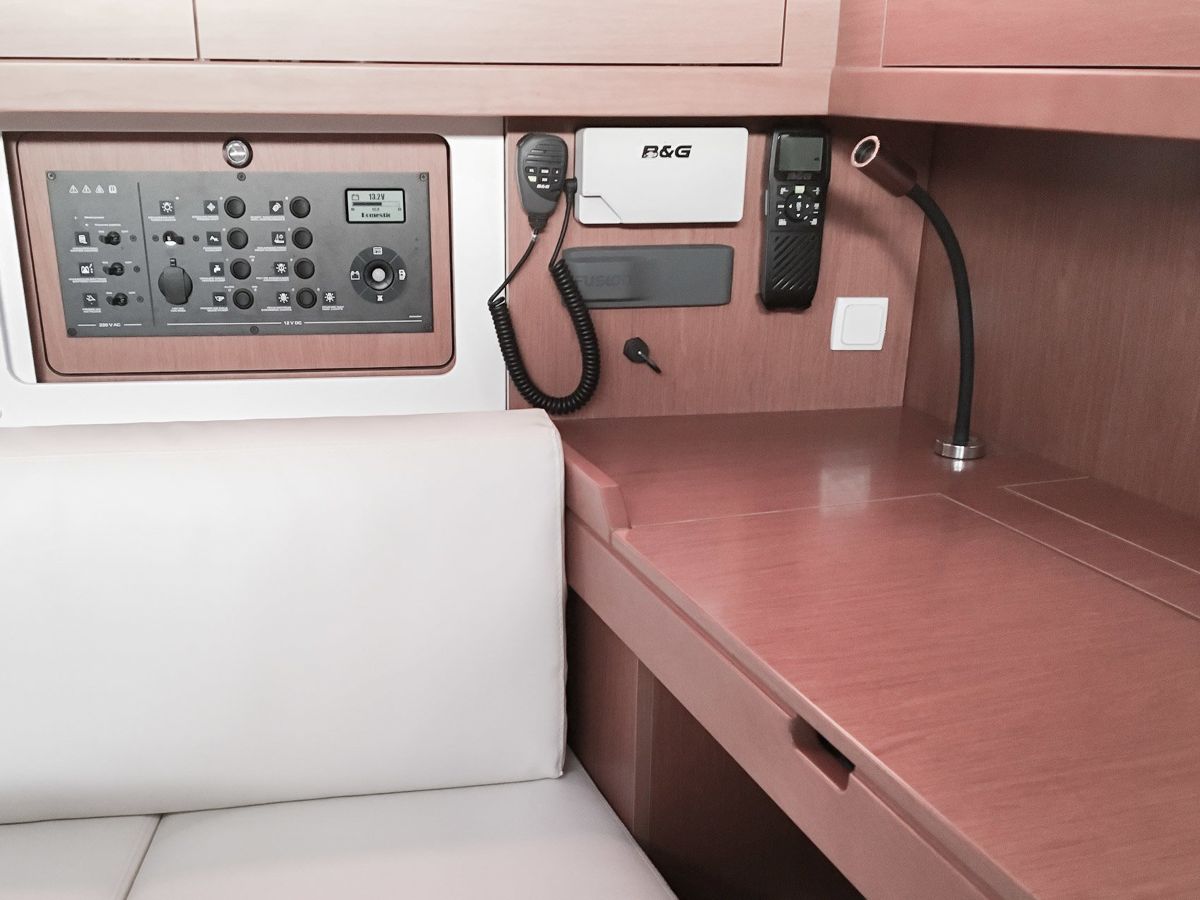 Beneteau Oceanis 45