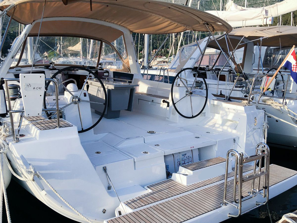 Beneteau Oceanis 45