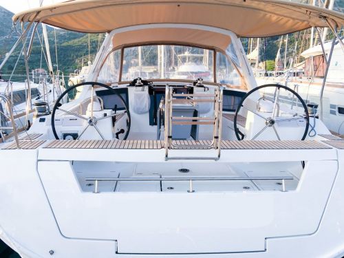 Beneteau Oceanis 45