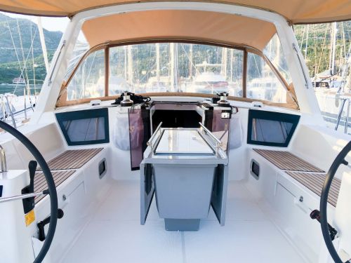 Beneteau Oceanis 45