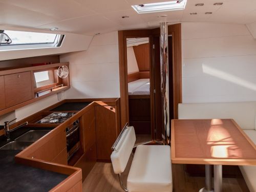 Beneteau Oceanis 45