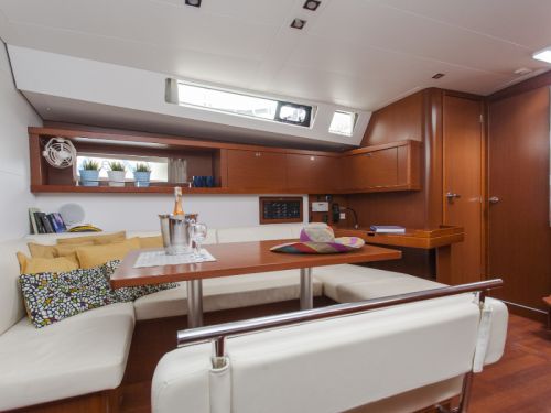 Beneteau Oceanis 45