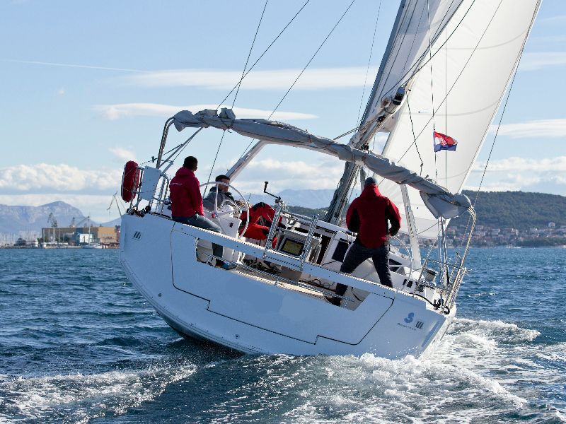 Beneteau Oceanis 48