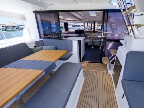 Fountaine Pajot Astrea 42